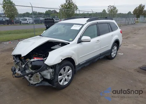 2011 Subaru Outback 2.5I Premium z USA, uszkodzony, nr VIN 4S4BRBCC4B3330866